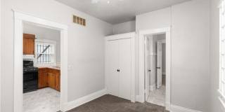 Charming Renovated 2 Bedroom Bungalow Gallery 16