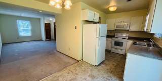 2 Bedroom, 1.5 Townhouse Gallery 6