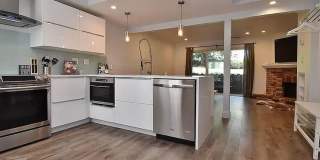 Danville Townhouse 2 bed / 1.5 bath - Near downtown, small dogs OK Gallery 1