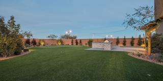 Luxury Home located in The Ridges of Summerlin Gallery 40