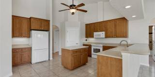 Beautiful and Spacious Rotonda West POOL home. Gallery 10