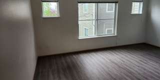 Fremont Court Gallery 8