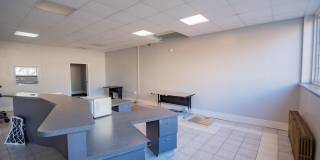 207 W KING Street Gallery 12