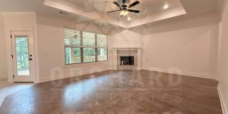 Bella Vista Single-Family Home- 3 Bed/ 2 Bath- Stunning Creekwood Plan Gallery 5