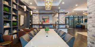 Pearl Rosemont Gallery 17