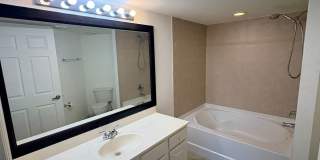 *NOW AVAILABLE* 3/2 Condo in Fort Myers Gallery 20