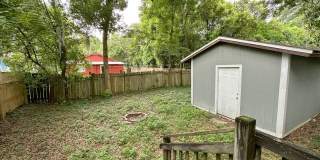 Lovely 3 Bedroom 2 Bathroom House Gallery 14