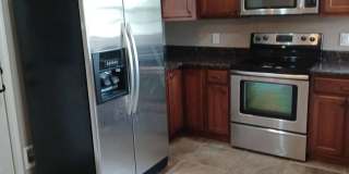 3 Bedroom 2 Bathroom Home!! Gallery 17