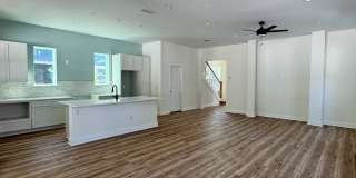 2841 Post Street Gallery 37