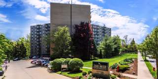 200 West Gallery 3