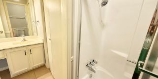 3-bed/2-bath near Paluxy/Grande! Gallery 22