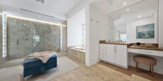 50070 Via De Moda Gallery 13