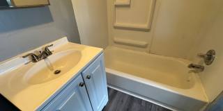 Fountain Square 2 Bed 1 Bath with large backyard. Gallery 13