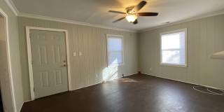Room in 3 Bedroom Home at Remount Rd Gallery 13