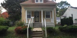 4 Bedroom Single Family Home Gallery 1
