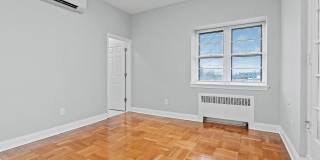 Pelham Park Gallery 4