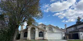 Spacious 3-Bedroom, 2-Bathroom Home in Desirable Northwest Bakersfield Spacious 3-Bedroom, 2-Bathroom Home in Desirable Northwest Bakersfield Gallery 1