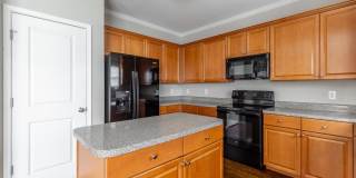 6105 Regency Court Gallery 8