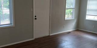 Renovated 3 Bedroom Park Hill Home Gallery 5