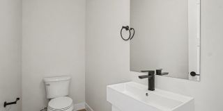 Lowell1370 Gallery 18