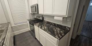 1830 Russell Boulevard Gallery 9