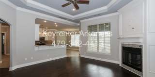 Gorgeous 3 bed/3 bath home in great Bentonville neighborhood Gallery 5