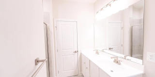 1 - 2816 Evansgreen Dr, Gallery 16
