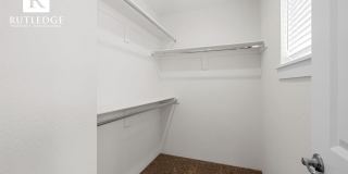 STUNNING 3 Bed / 2.5 Bath Brand New Townhome!! Gallery 17