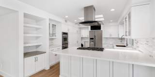 REMODELED 4 BD/3.5 BA RANCH STYLE HOME IN DOVER SHORES Gallery 10