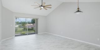 Beautifully Updated Condo Gallery 5