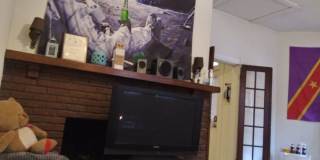 416 S. Dunn Gallery 7