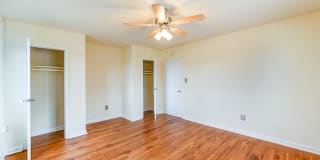 New Horizon Gallery 11