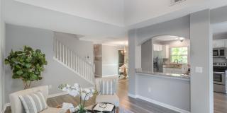 Beautiful end unit in sought-after Nashboro Village Beautiful end unit in sought-after Nashboro Village Gallery 7