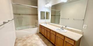 1310 Creekside Drive Gallery 25
