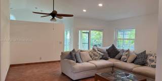 1407 Seagrape Cir Gallery 1