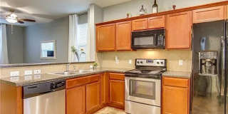 Room in 4 Bedroom Home at Red Bud Ridge Ln Room in 4 Bedroom Home at Red Bud Ridge Ln Gallery 22