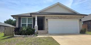 Bright, Open Layout | Screened Porch + Paver Patio | Move-In Ready Gallery 1