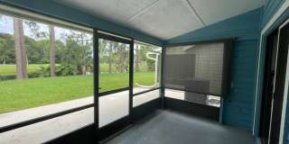 3 Bedroom 2.5 Bathroom Townhome located in Pelican Bay Gallery 52