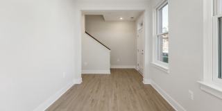 945 SYCAMORE DR SE Gallery 6