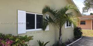2407 SW 42nd Ave Gallery 1