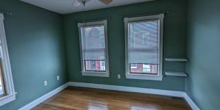 306 N LOCUST Street Gallery 23