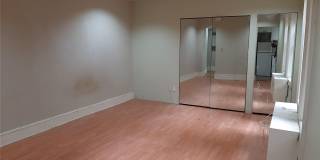 1 Hillside Avenue Gallery 8
