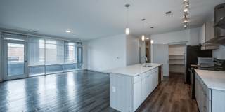 747 Apartments Gallery 41