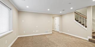 5 Bed 3.5 Bath Home in Maple Hills Available Now!! Gallery 20
