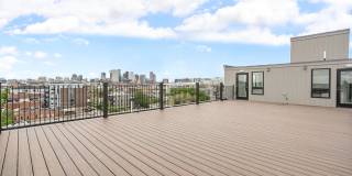 472 West Broadway Gallery 18