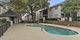 Royal Arms Gallery 1