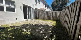 1026 NE 207th Ter Gallery 7