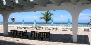 5701 Collins Ave Gallery 37