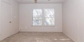Room in 5 Bedroom Home at Heyerdahl Dr Room in 5 Bedroom Home at Heyerdahl Dr Gallery 13