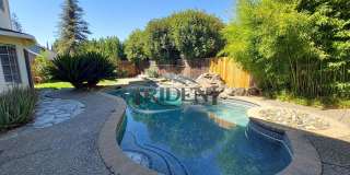 2 story, 3 bedroom, 2 1/2 bath house Gallery 19